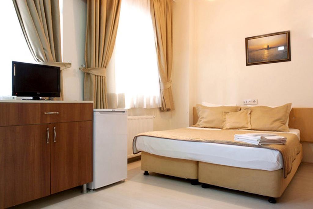 Nicoleport Hotel Istanbul Exterior photo